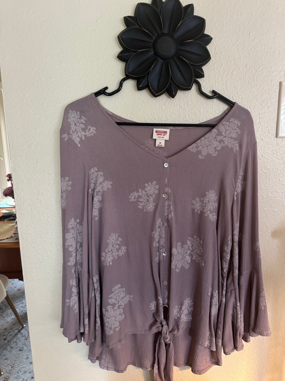 Mossimo Supply Co. Mauve Floral Button-Front Tie-Hem Top
